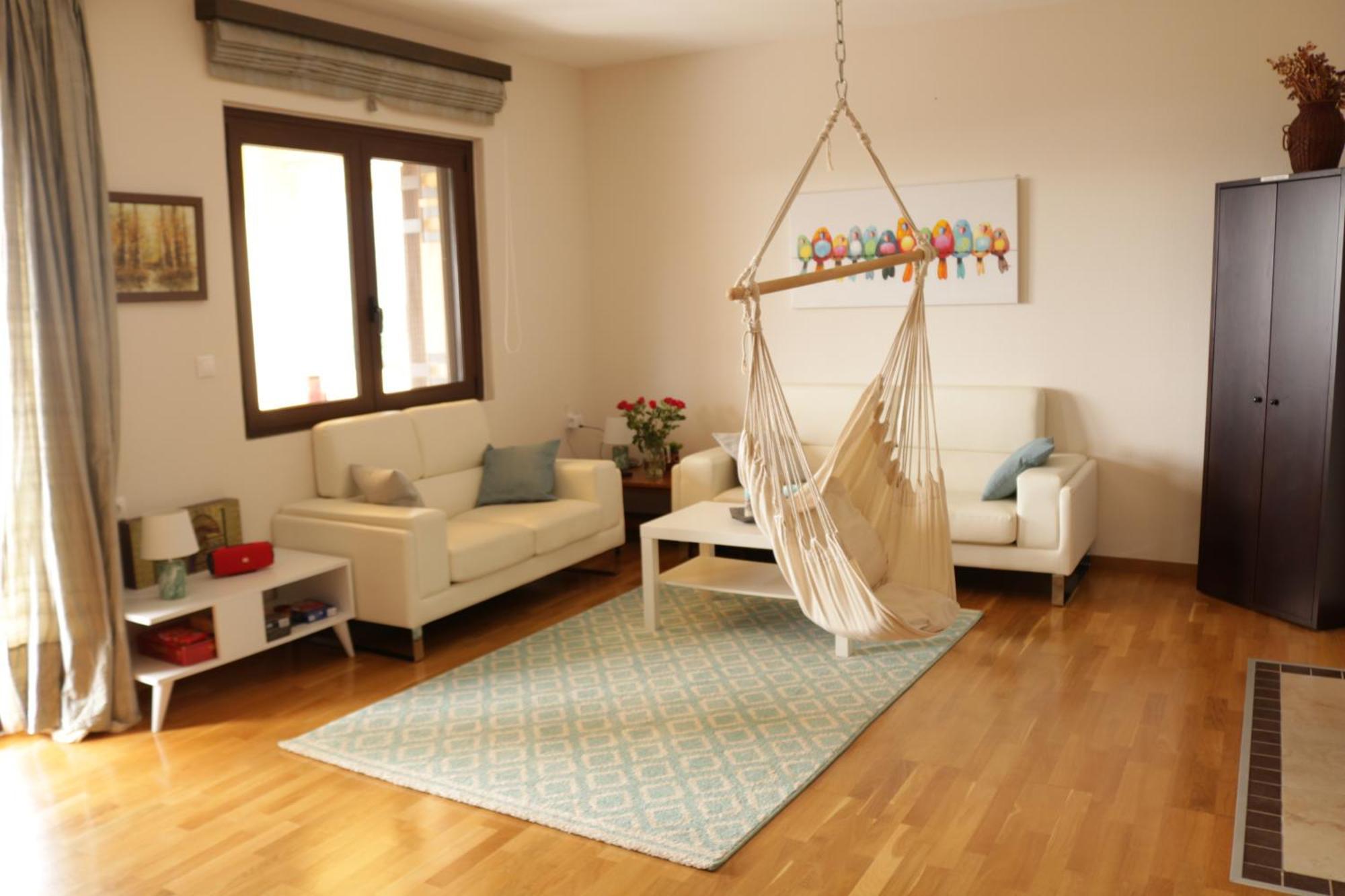 Grosses Haus Mit Traumhaftem Ausblick Apartment เยโอริยิอูโปลิส ภายนอก รูปภาพ