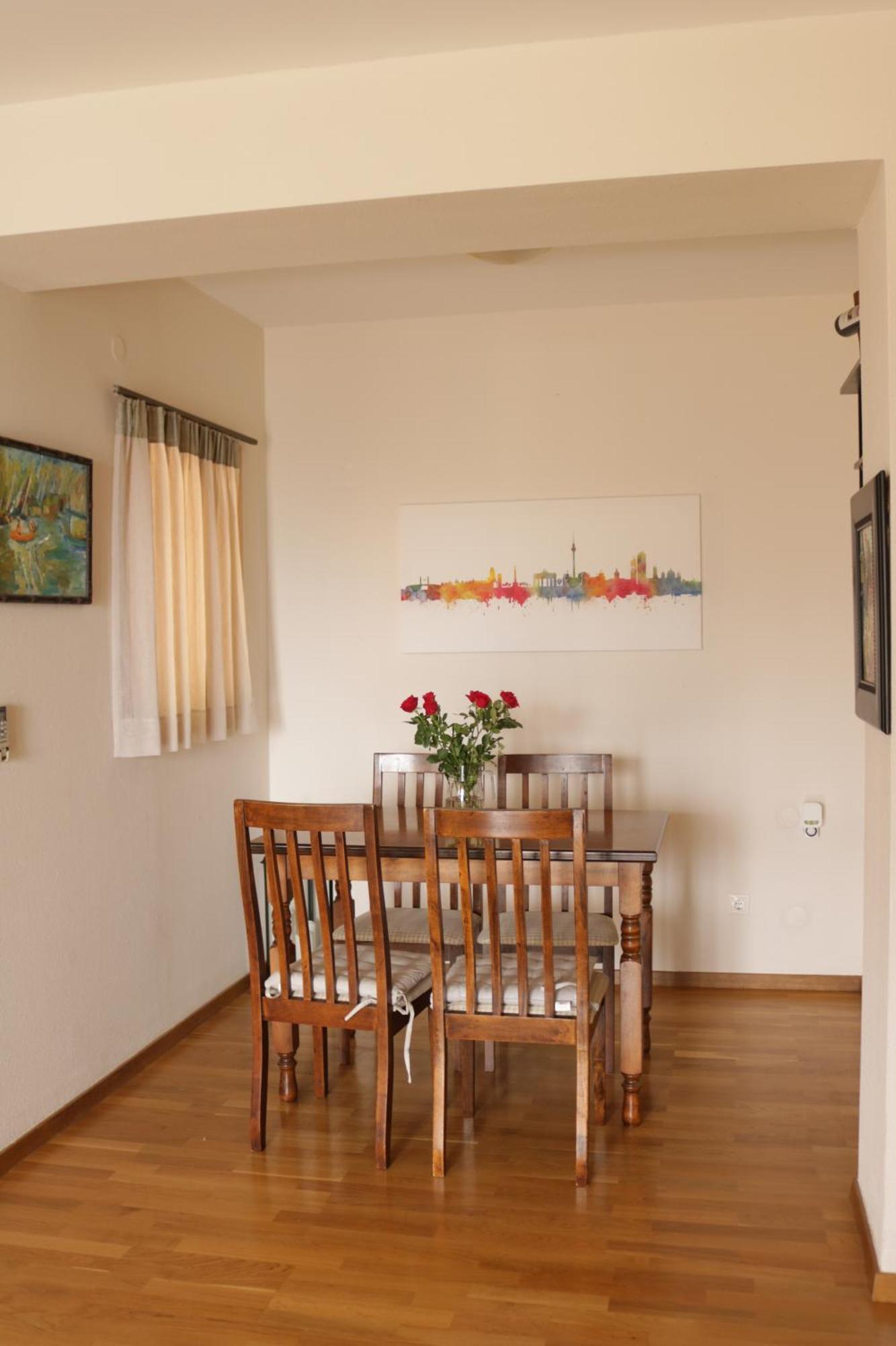 Grosses Haus Mit Traumhaftem Ausblick Apartment เยโอริยิอูโปลิส ภายนอก รูปภาพ