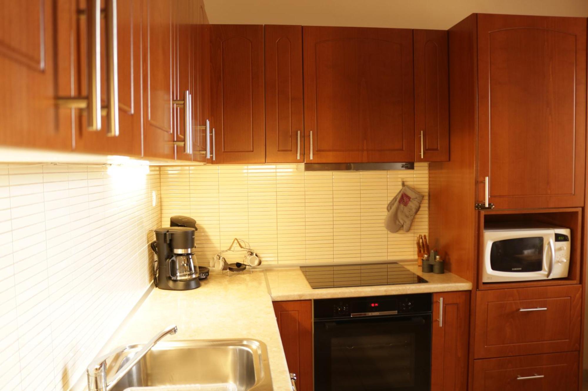Grosses Haus Mit Traumhaftem Ausblick Apartment เยโอริยิอูโปลิส ภายนอก รูปภาพ